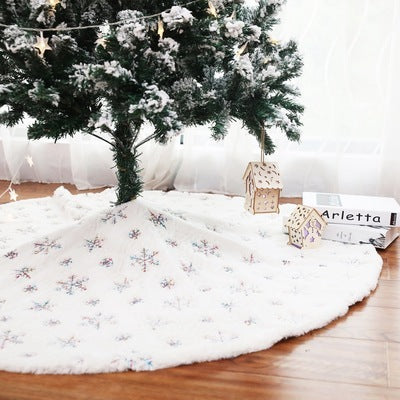 Divine Silver Christmas Tree Skirt