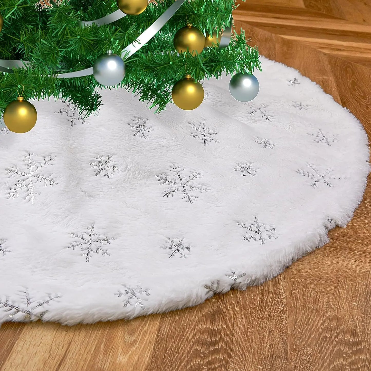 Christmas Tree Skirt White Faux Fur Sequin